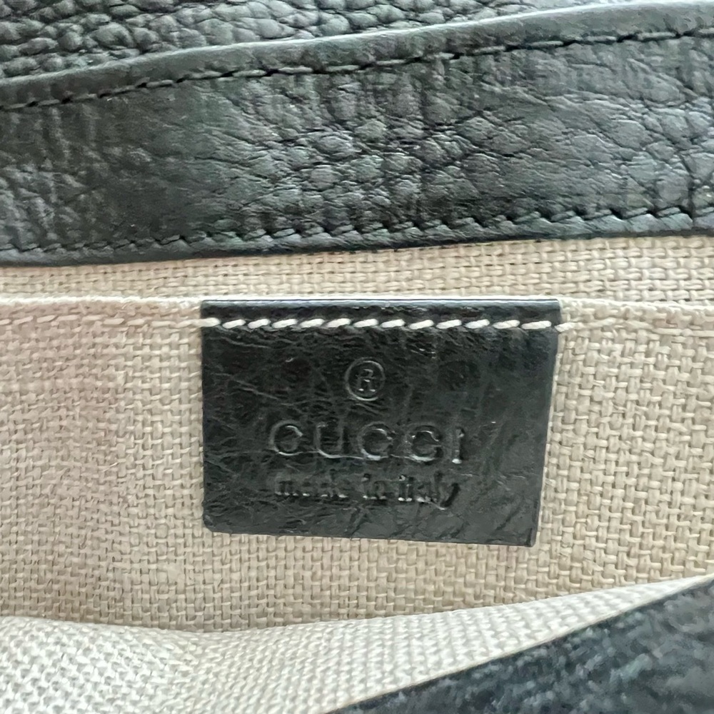 Gucci Greenwich
Pebbled Leather Clutch Black Gold
Horsebit Wallet Bag - Picture 3 of 3